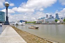 london city hall walk.jpg